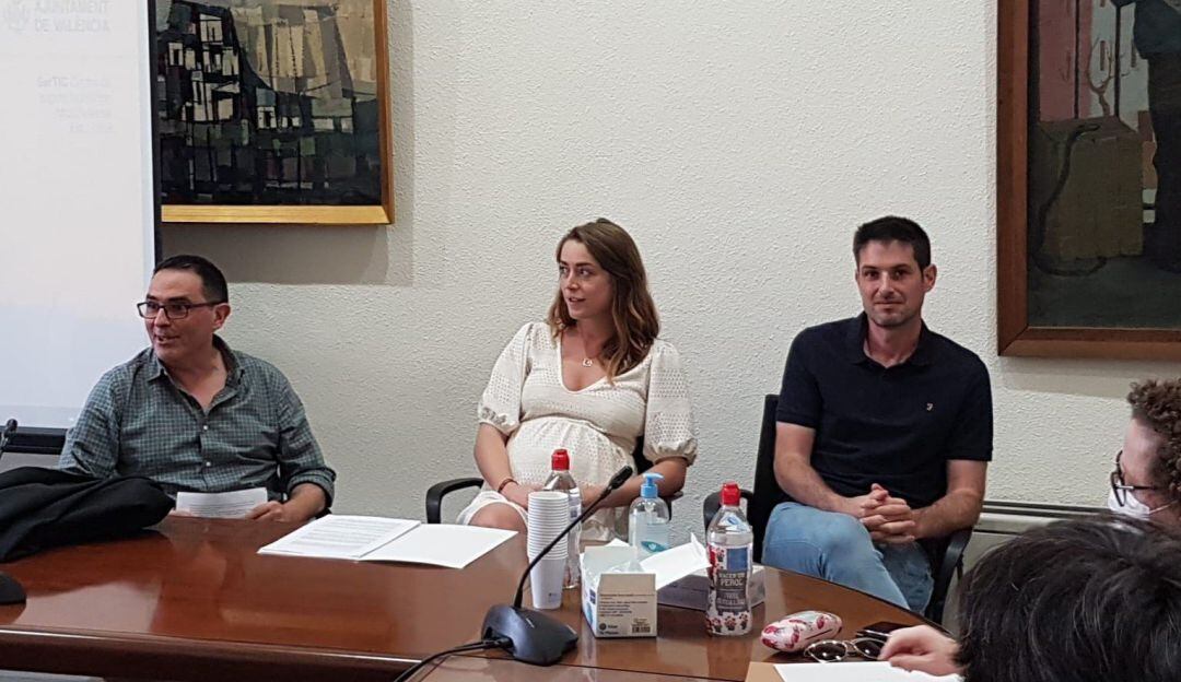 Dulk a la roda de presentació com a dissenyador faller de 2021