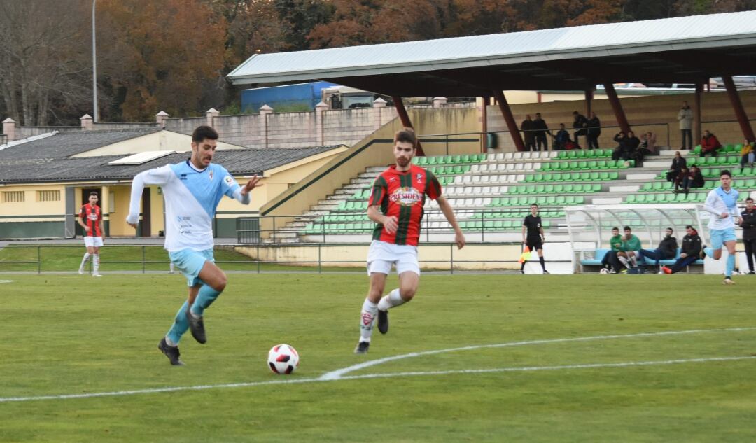 Aythami Perera en el partido de la pasada jornada en el campo del Racing Villalbés