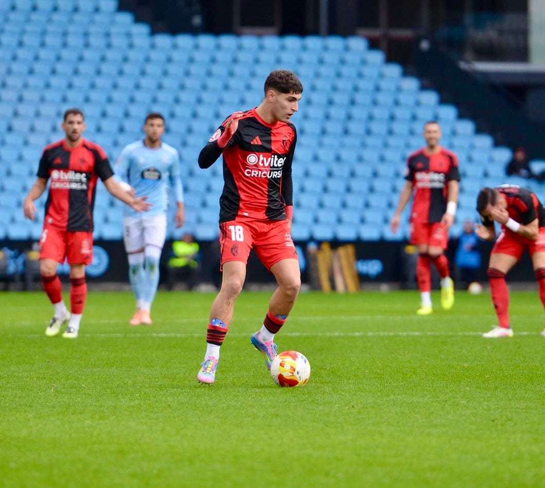 La Ponferradina perdió en el Abanca Balaídos a pesar de hacer un buen partido