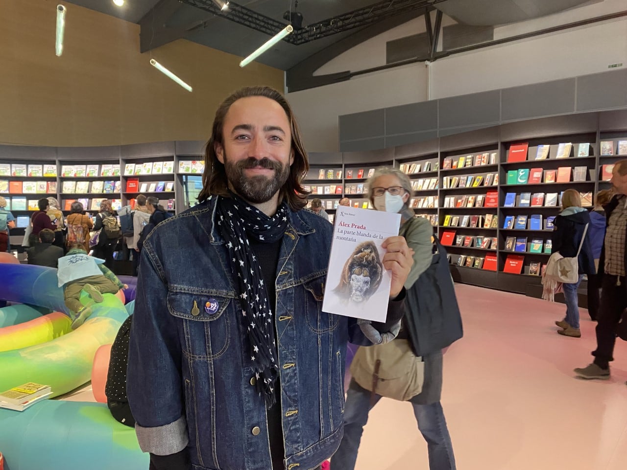 Álex Prada en el Pabellón de España de la Feria del Libro de Fráncfort