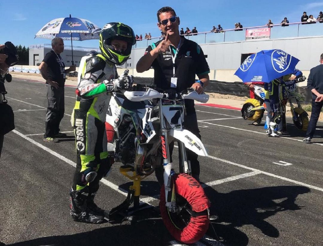 Miguel Ángel Fernández en la línea de salida del circuito ribereño.