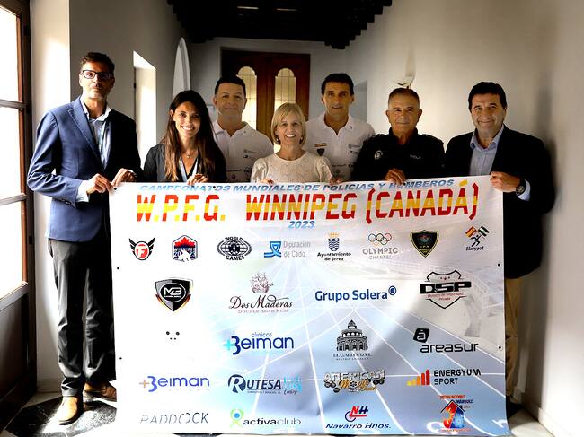 La alcaldesa durante la recepción a los policías