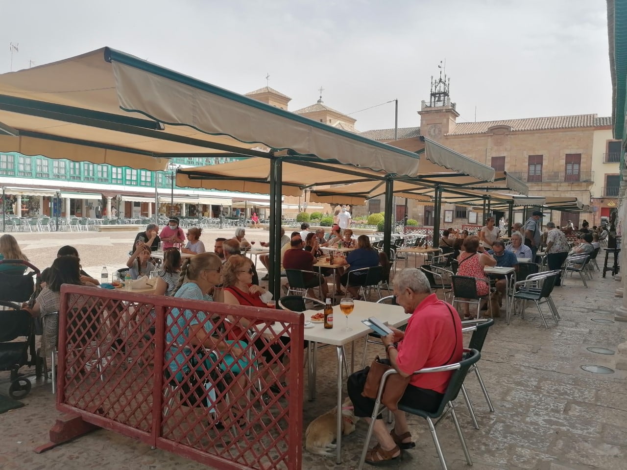 Terraza Plaza Mayor de Almagro, uno de los destinos más visitados en la región