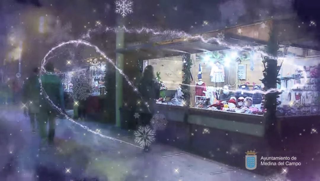 El concejal de Festejos destaca la mejora decorativa del Mercado Navideño y varias calles de Medina