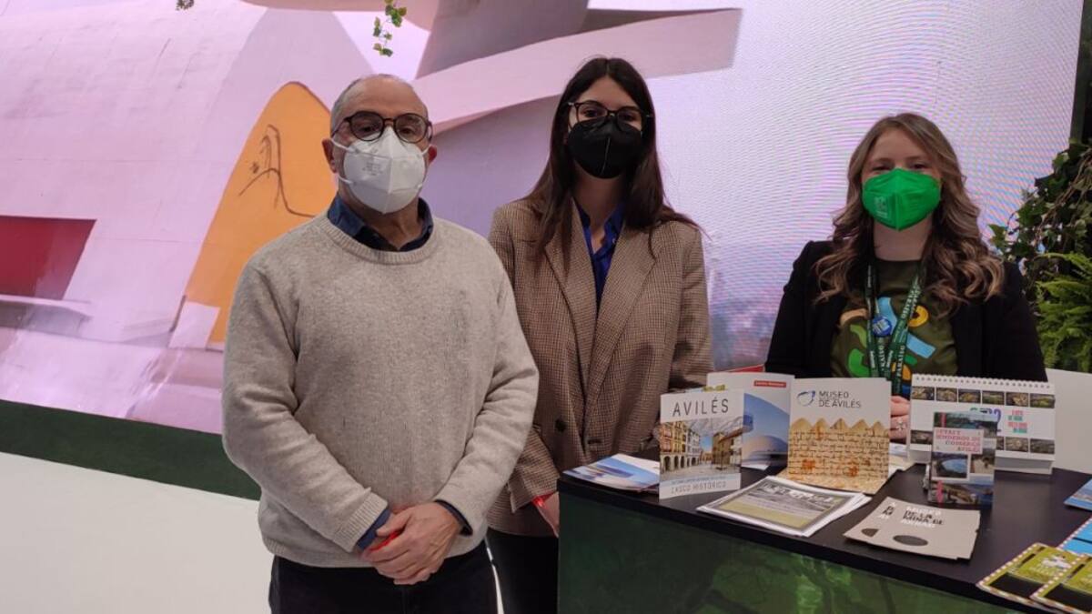 La concejala de Turismo de Avilles Raquel Ruiz detalla la apuesta del municipio en Fitur 2022