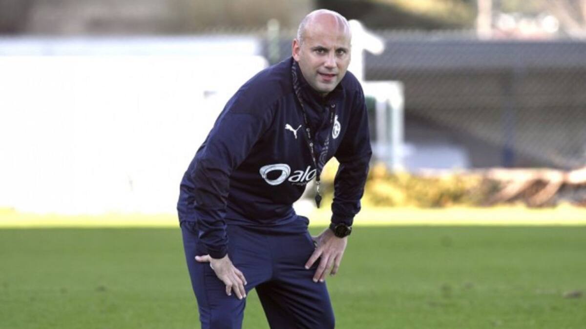 Rueda de prensa de Javi Rozada previa al Leioa - Racing