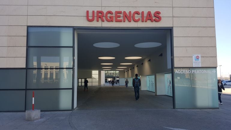 Entrada de Urgencias del Campus de la Salud de Granada.