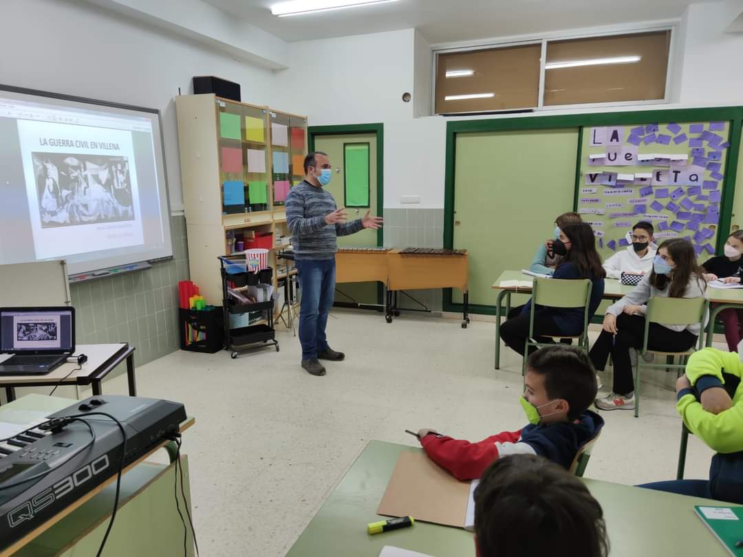 Aula escolar en Villena
