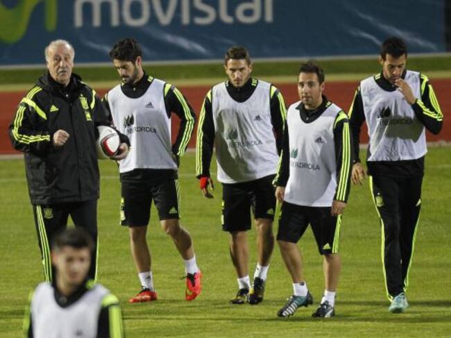 12/11/14 ENTRENAMIENTO DE LA SELECCION ESPAÑOLA DEL BOSQUE ISCO KOKE CAZORLA BUSQUETS ESPAÑA