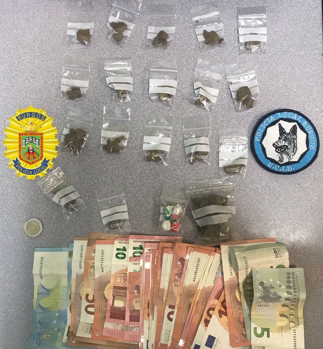 La Policía Local incauta 35 gramos de hachís, 1,74 gramos de cocaína y 484 euros