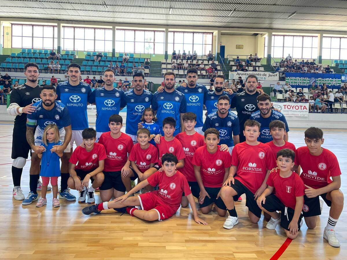 (5-3) Victoria del Xerez Toyota Nimauto para empezar la temporada