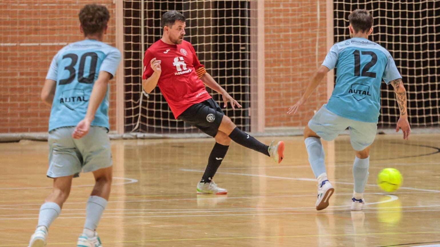 El Nueva Elda busca su primera victoria