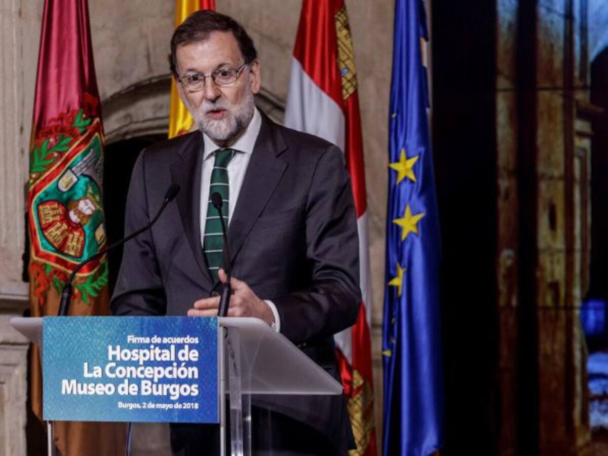 La oposición acusa al PP de no “diferenciar” instituciones de partido