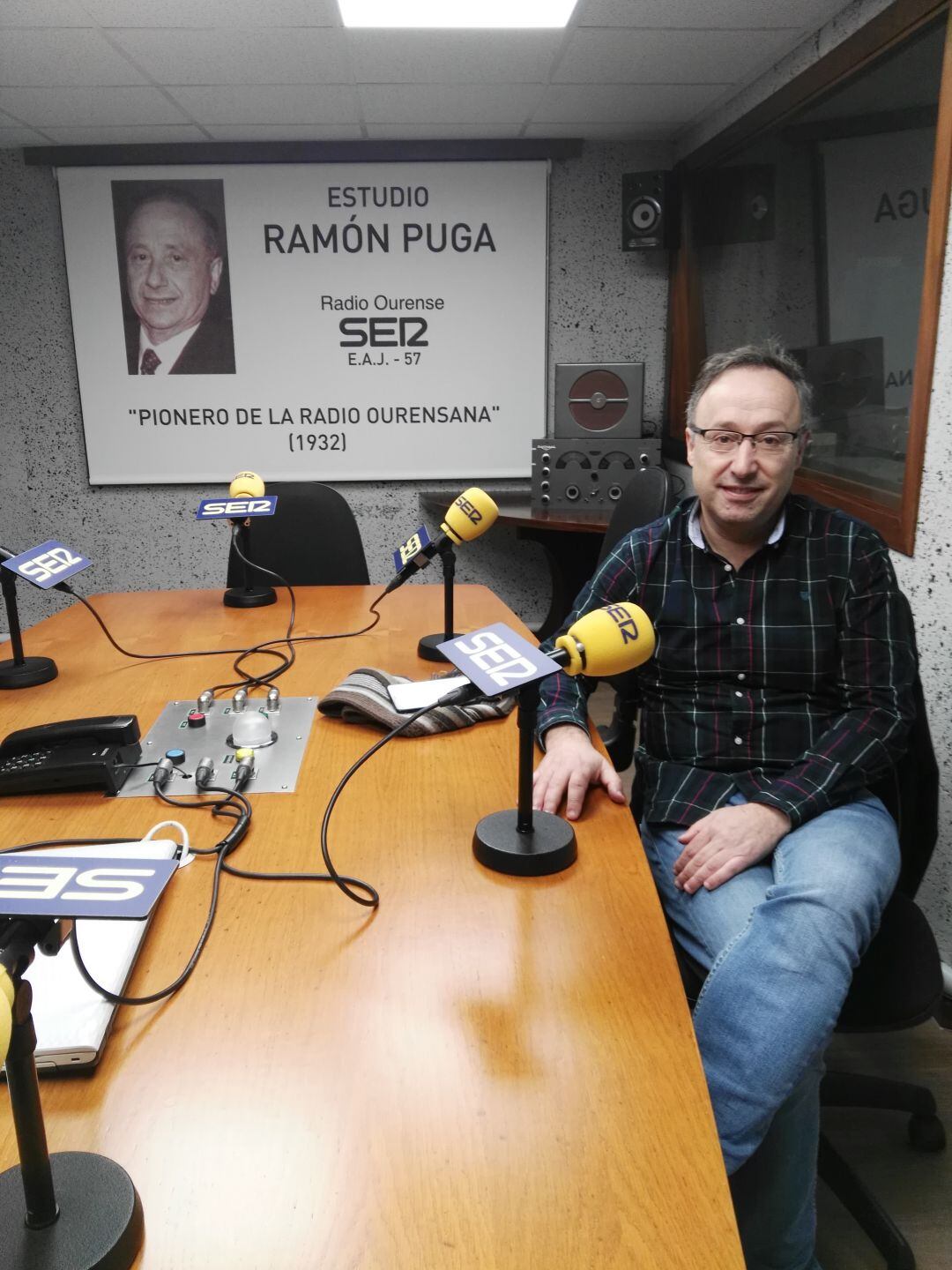 Juan Carlos Francisco Rivera, secretario de organización del PSdeG PSOE de Ourense, en el estudio Ramón Puga