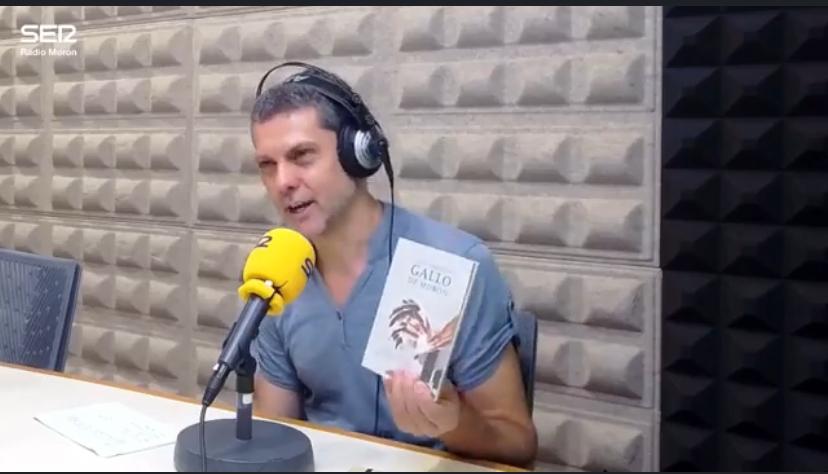 Raúl Cortés (director y dramaturgo de la Compañía La Periférica) visita los estudios de Radio Morón