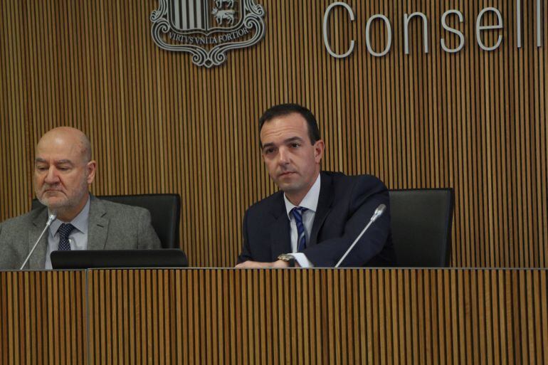 Compareixença del ministre Jordi Torres davant la comissió legislativa d'Urbanisme.