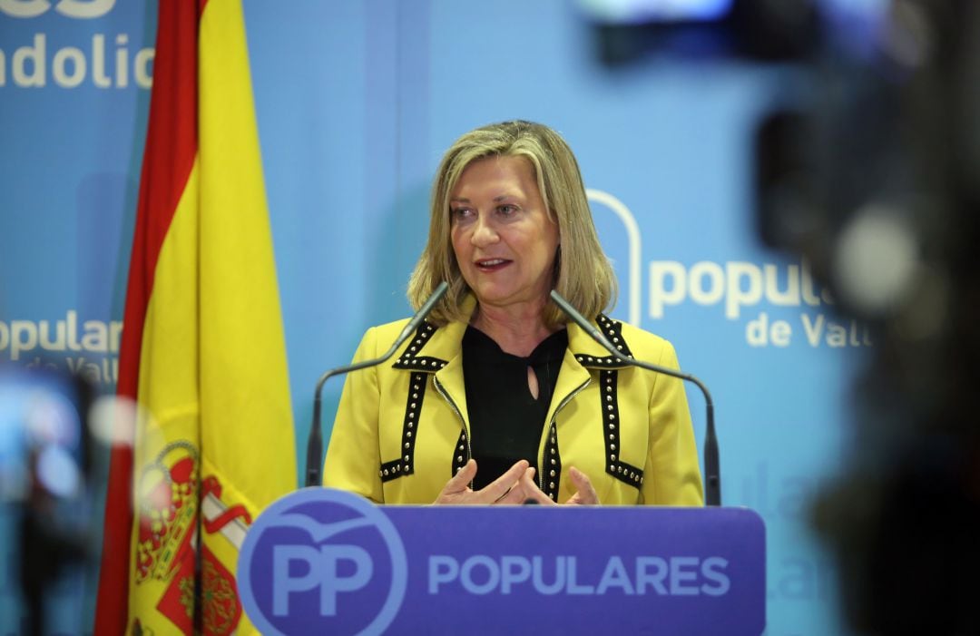 Pilar del Olmo en su segunda comparecencia en la sede del PP  tras ser nombrada candidata a la alcaldía de Valladolid