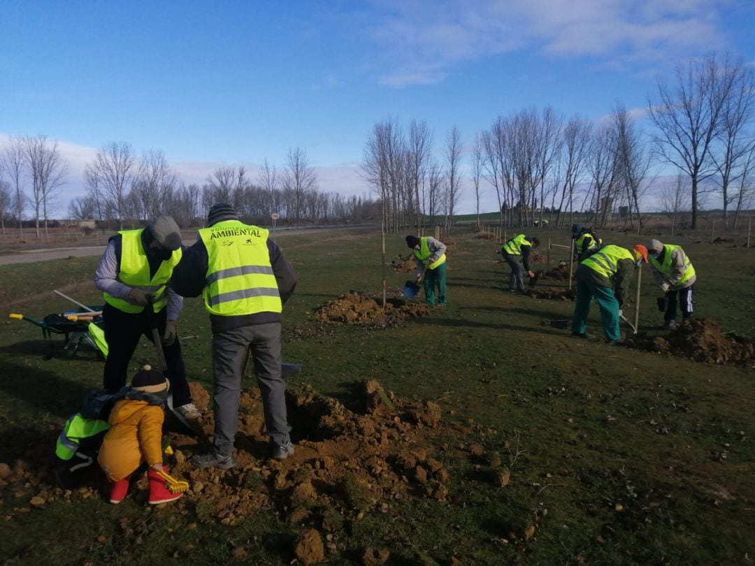 Los vecinos de Abarca de Campos recuperan &quot;El Hijidro&quot;