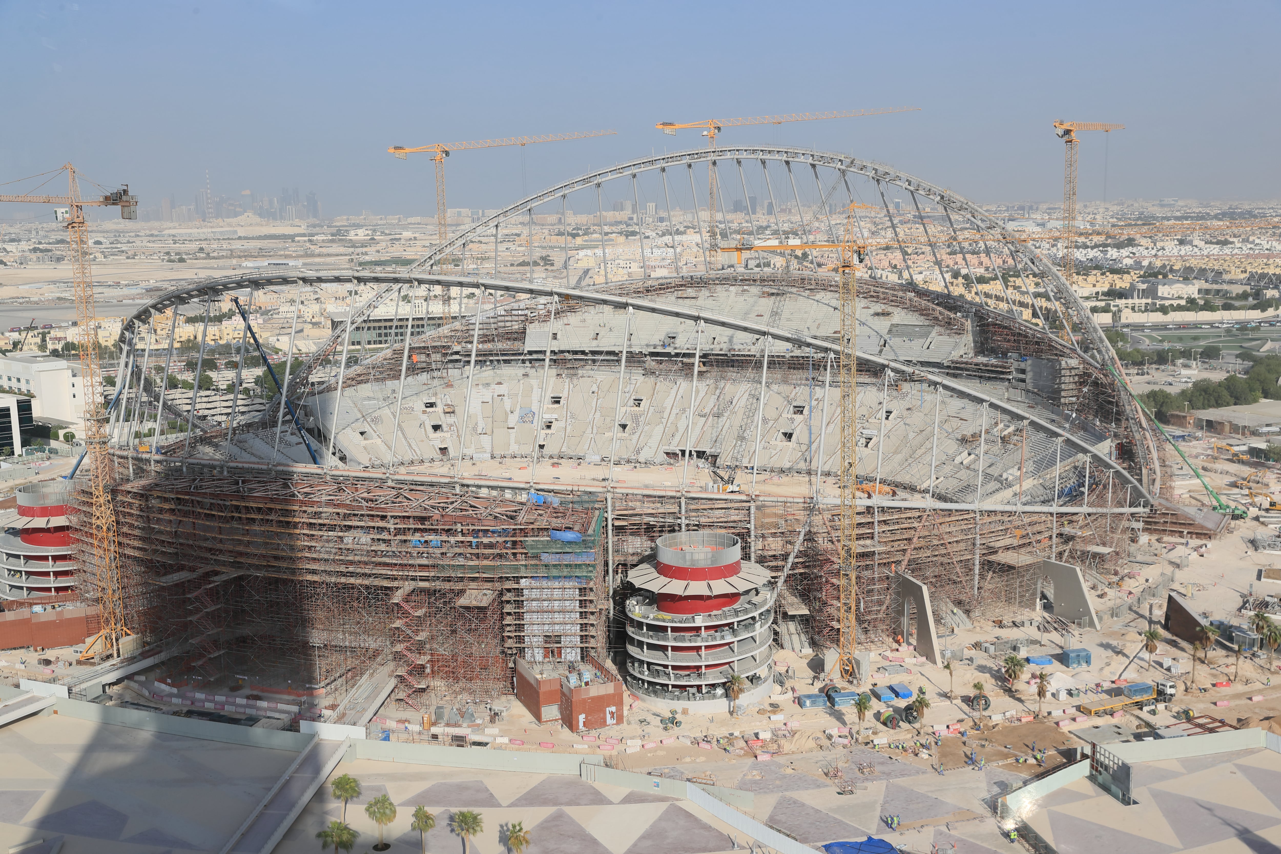 Estadio Internacional Khalifa, en Doha, durante el período de construcción