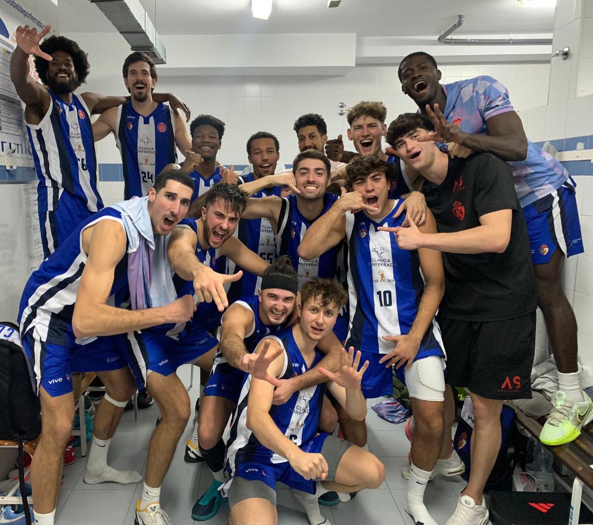 El Clínica Ponferrada SDP se mantiene fuerte en el Lydia Valentín