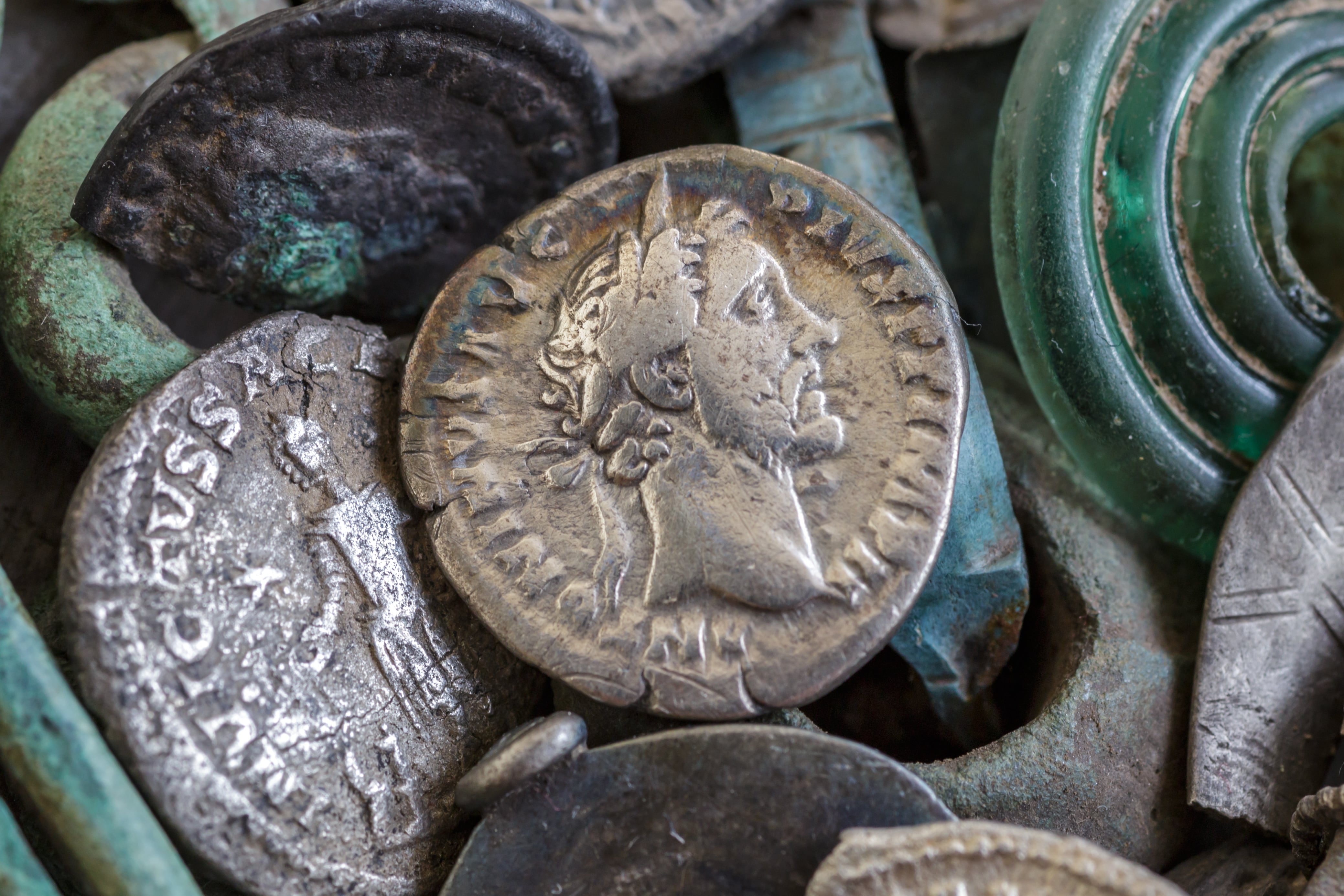 Imagen de archivo de monedas romanas