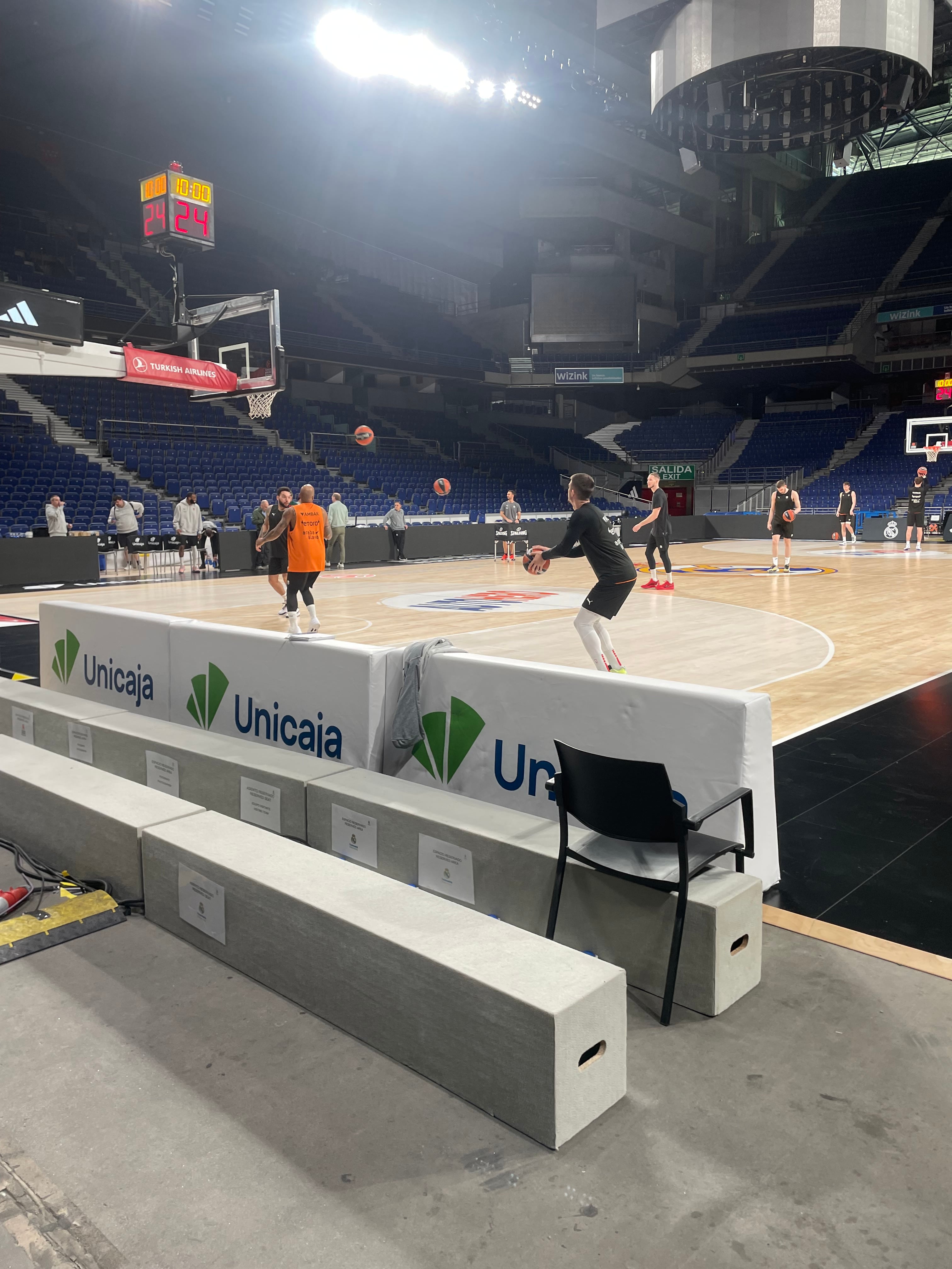 Imagen de la sesión de tiro del Baskonia previa al 2º partido.