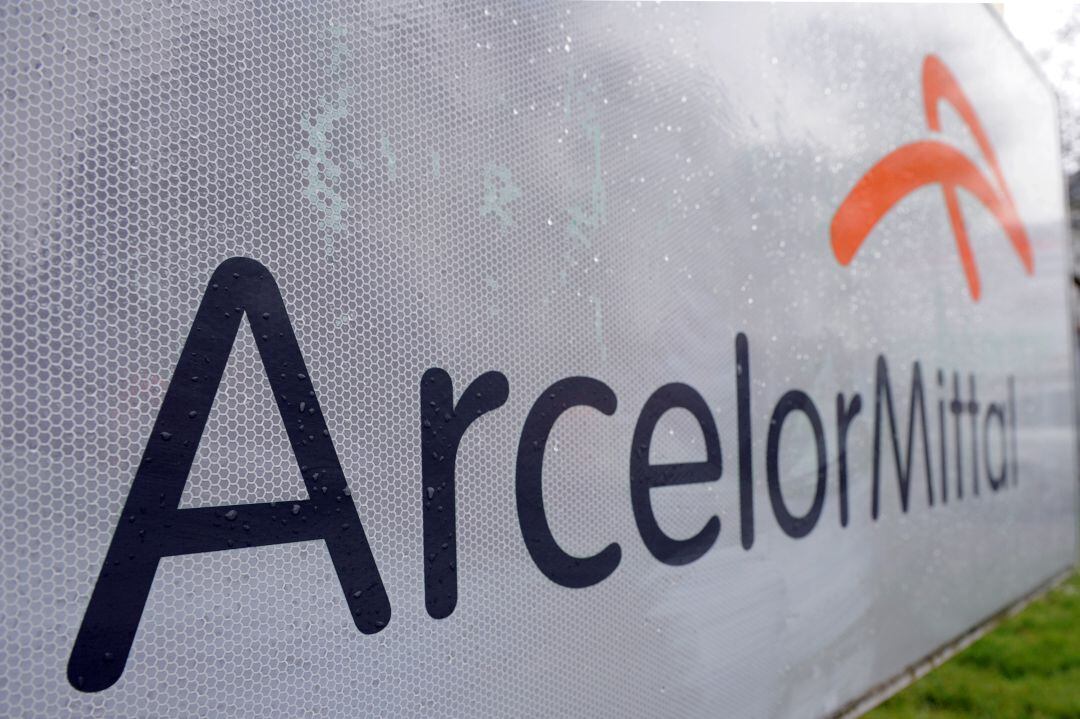 Entrada a una de las plantas de ArcelorMittal. 