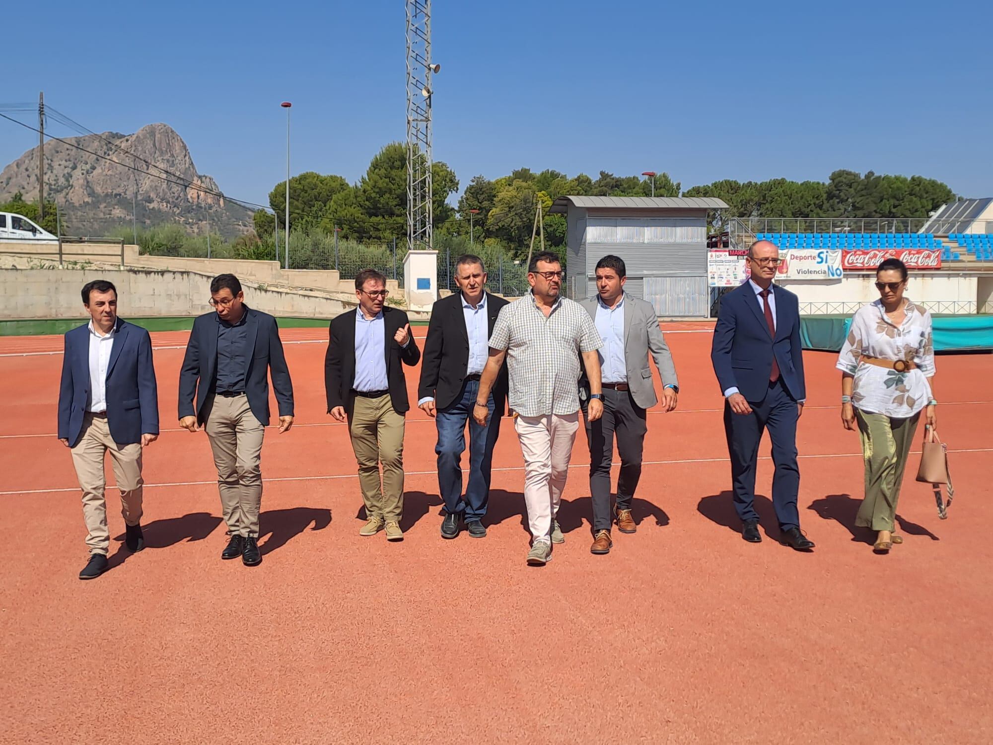 El consejero de Formación Profesional, Víctor Marín, en Cieza en la presentación del título de Técnico Deportivo en Atletismo.