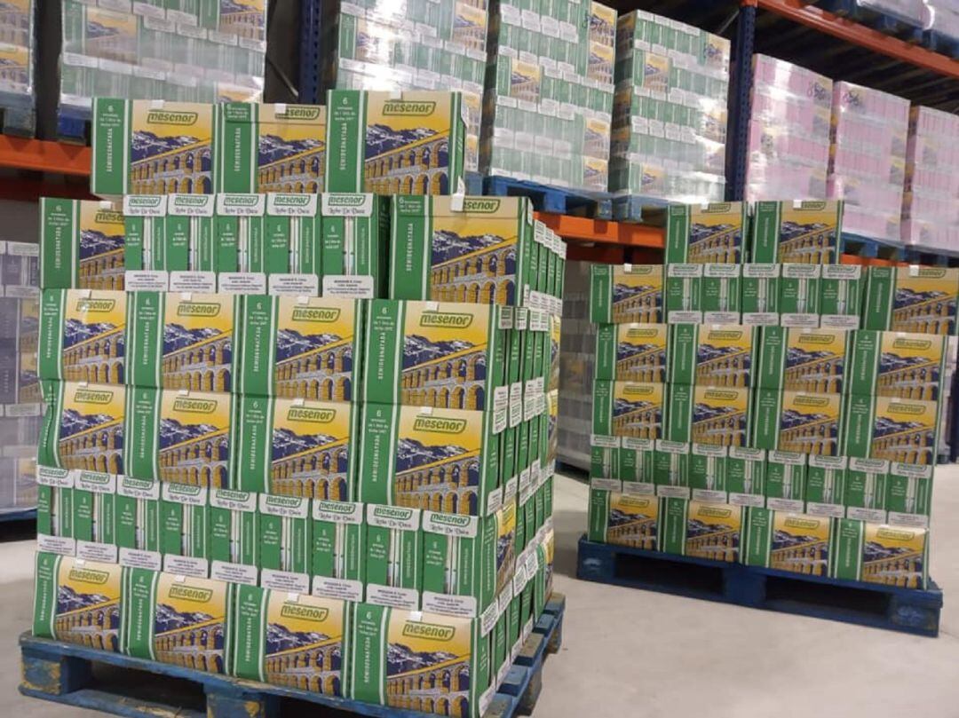  A la volé entrega 6.000 litros de leche al Banco de Alimentos
 