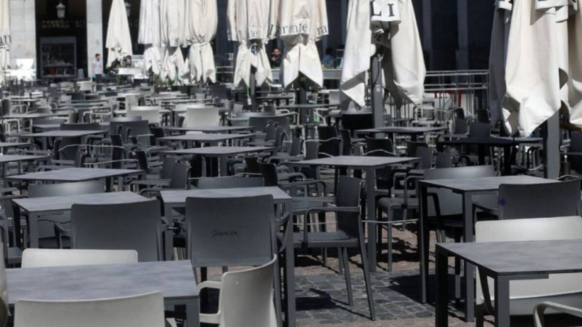 La patronal de restauración celebra que se amplíe a partir de este viernes el número de comensales por mesa