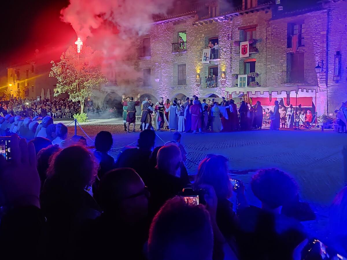 Aínsa registra las mejores cifras de visitantes desde 2001 en un mes de septiembre de frenética actividad