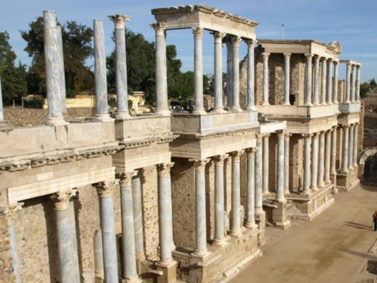 Extremadura en la Historia: Mérida y el Ovni de Mirandilla