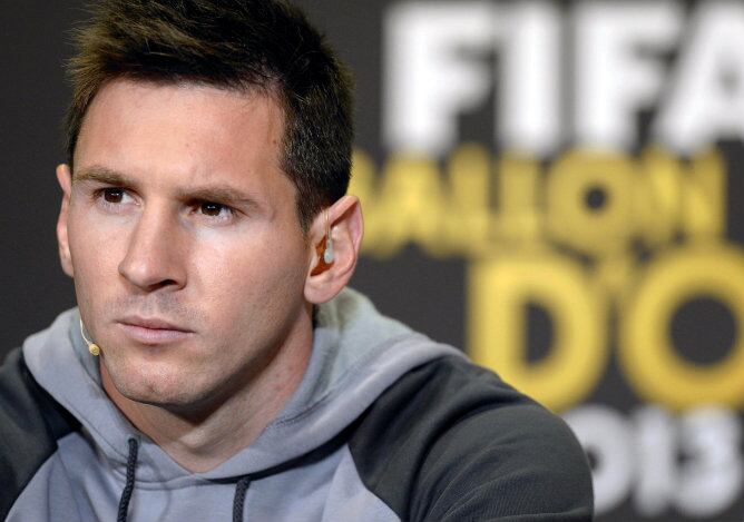 El delantero argentino del FC Barcelona, Lionel Messi, uno de los nominados al Balón de Oro, durante la rueda de prensa