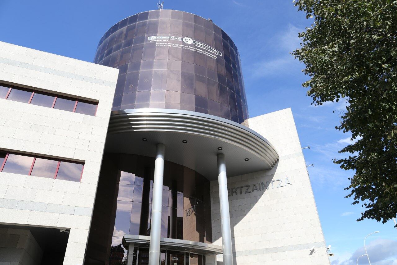 Comisaría de la Ertzaintza en Vitoria