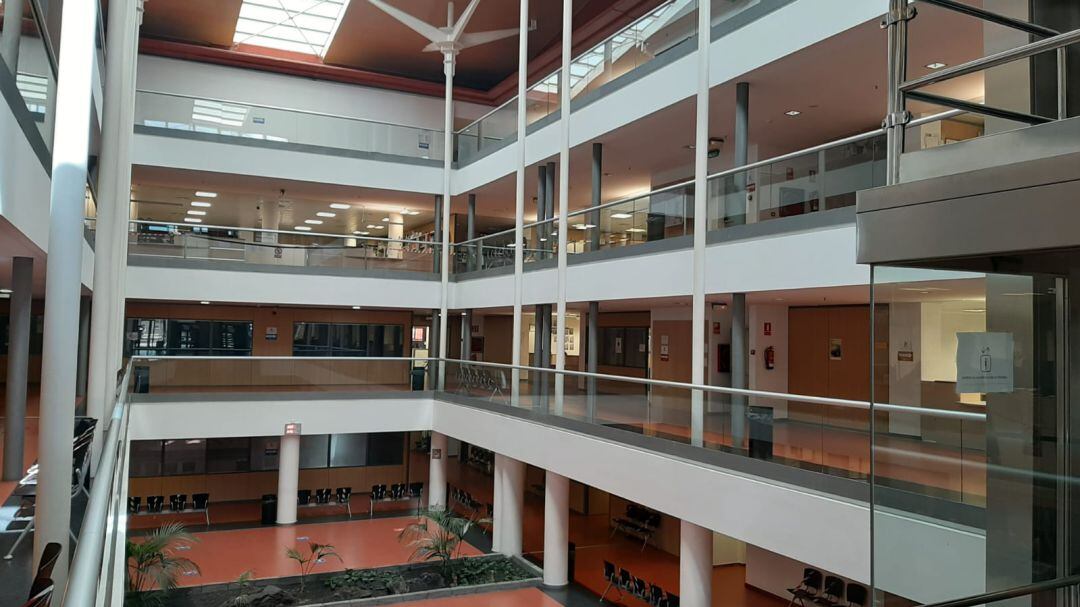 Interior del Palacio de Justicia de Arrecife, en Lanzarote.