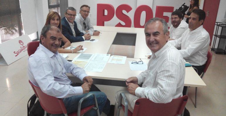 El Pte. de UCOMUr, Juan Antonio Pedreño y el secretario general del PSRM, Rafael González Tovar