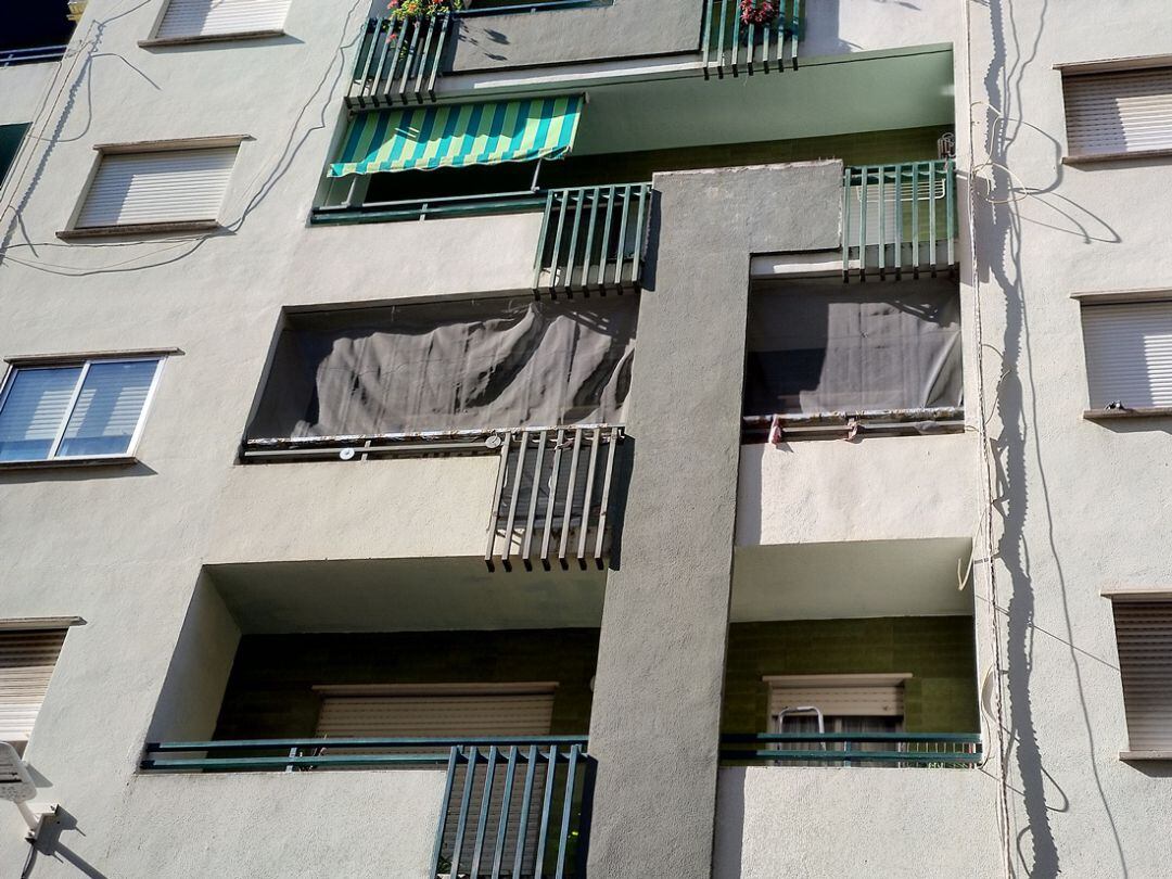 Protección de los balcones contra las palomas 