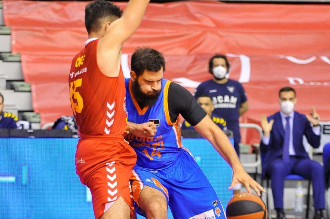 Valencia Basket gana en Murcia