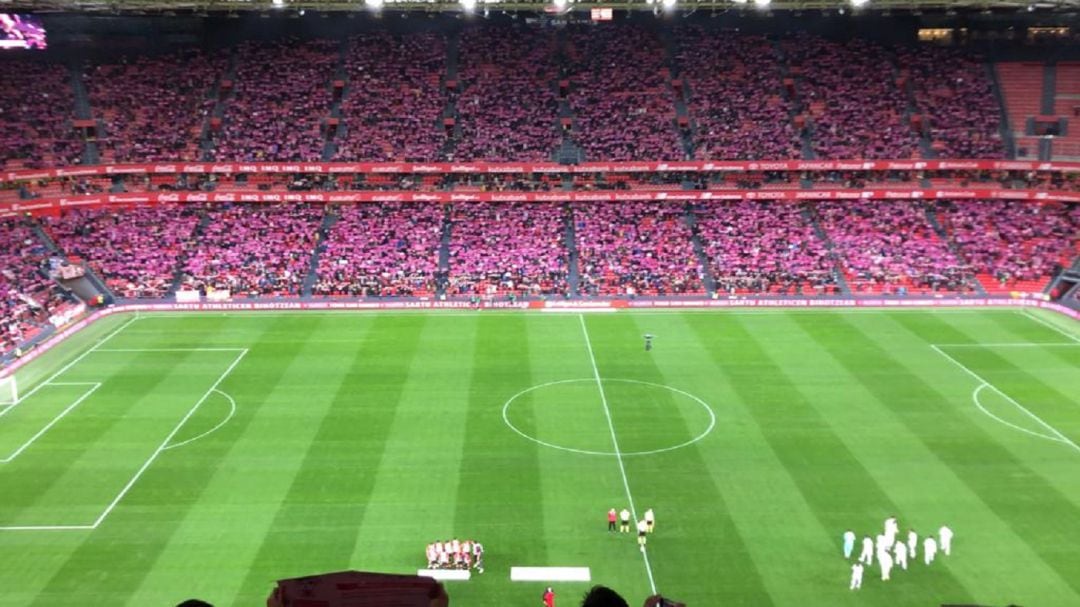 La afición del Athletic llena San Mamés 