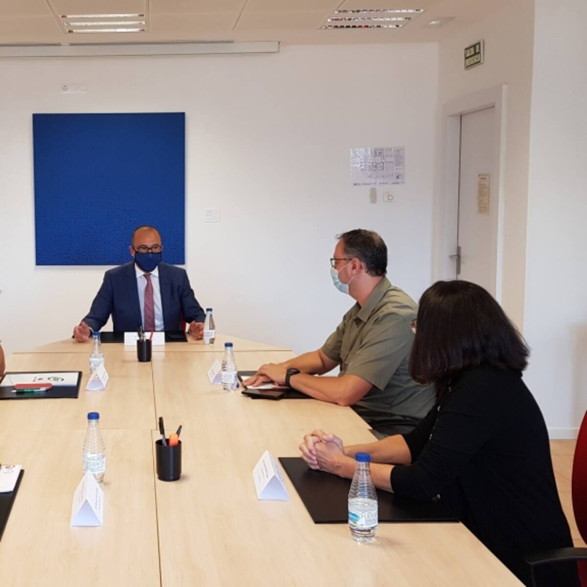 Los sindicatos rechazan el calendario escolar presentado por Educación, que consideran descompensado