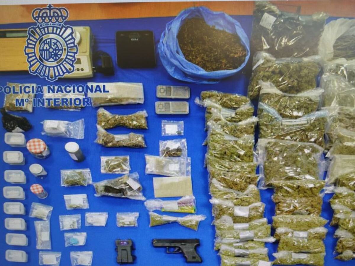 La Policía Nacional desarticula un 'club de fumadores' donde se vendía droga