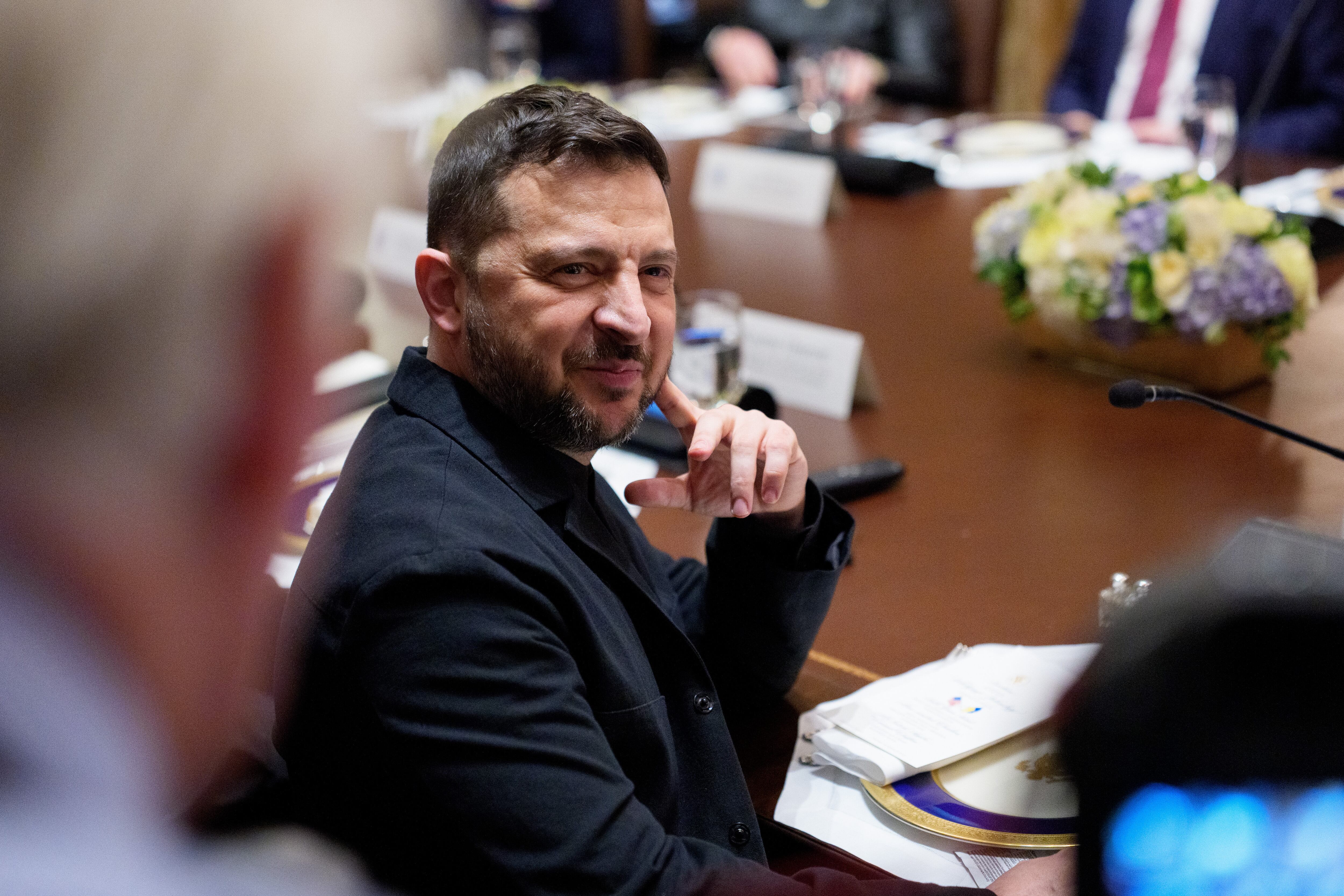 El presidente ucraniano, Volodímir Zelenski, durante su reunión con el presidente estadounidense, Donald Trump.