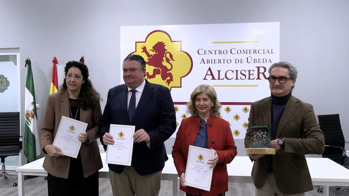 Alciser y la delegación de Empleo han renovado el convenio que regula el Centro Comercial Abierto de Úbeda