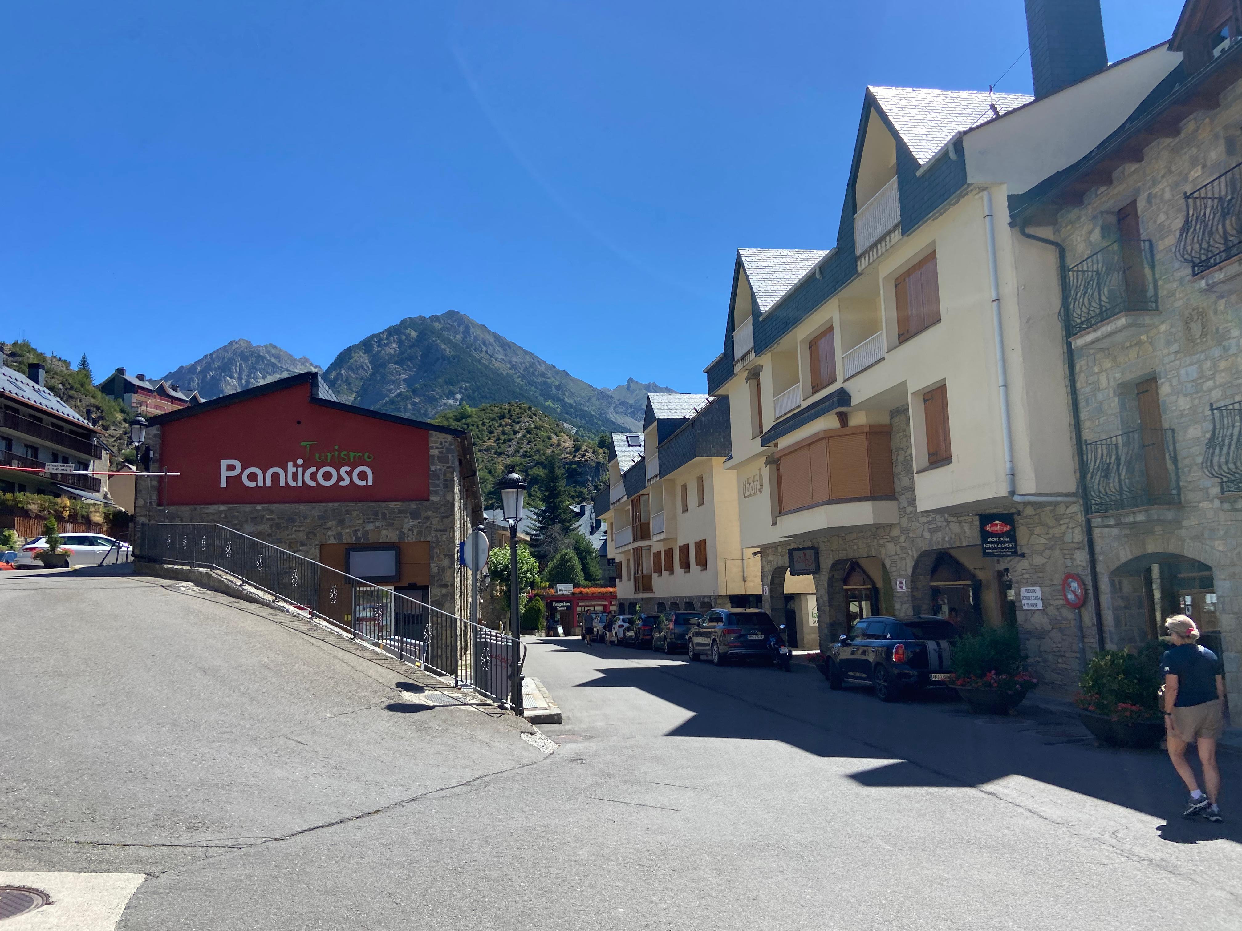 Panticosa para invierno y también para verano