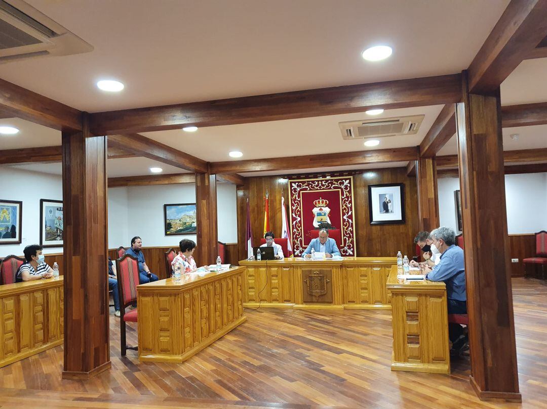 Celebración del pleno del mes de junio en Tarancón