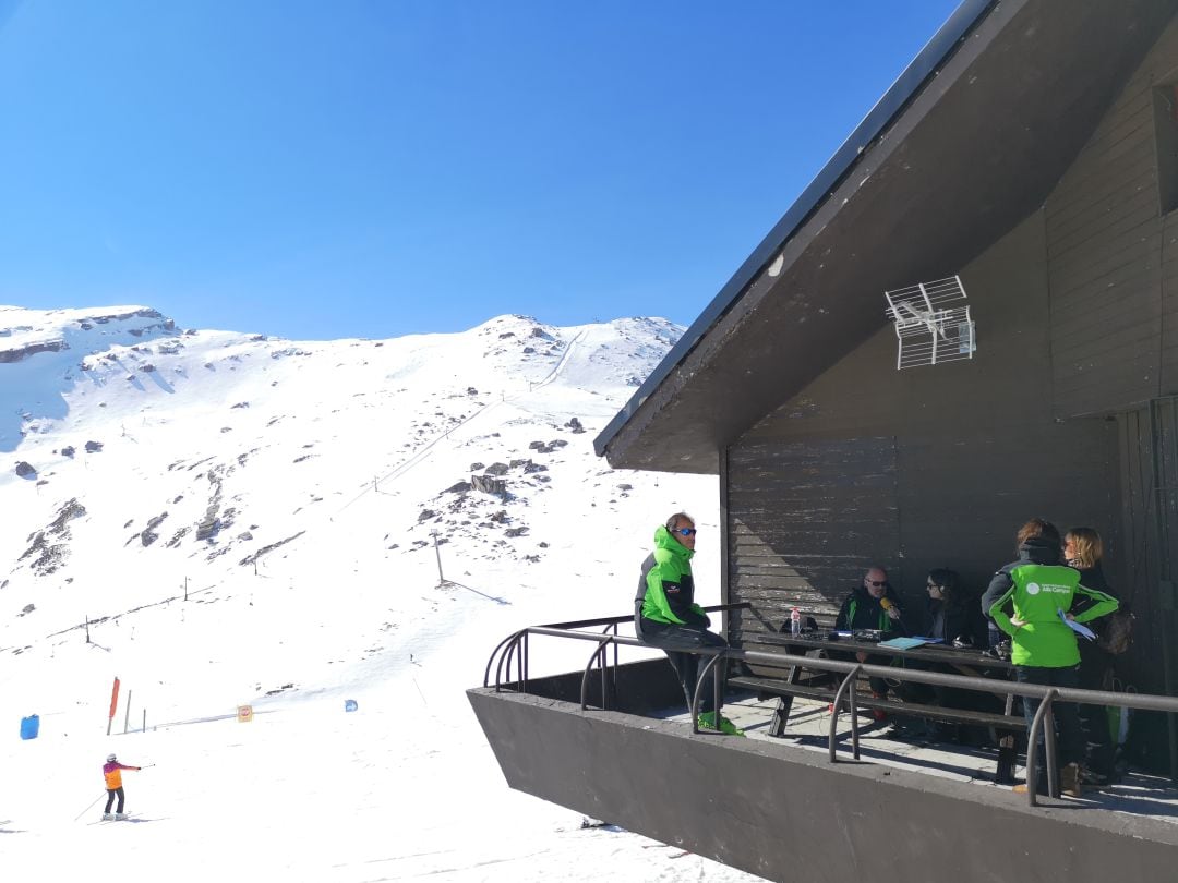 Emisión del programa Hoy por Hoy Cantabria desde Alto Campoo.