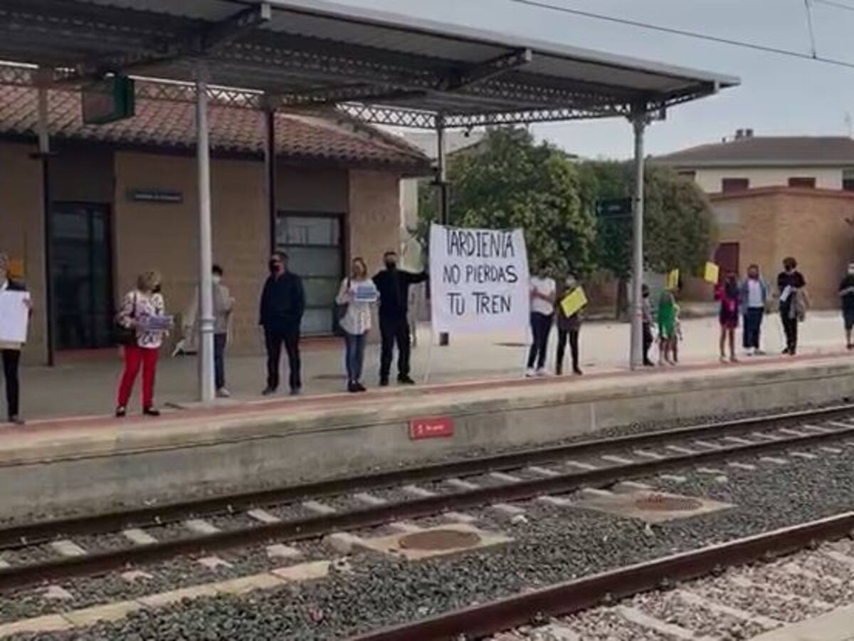Defensores de los servicios ferroviarios, a la espera de novedades tras el último acuerdo de Renfe