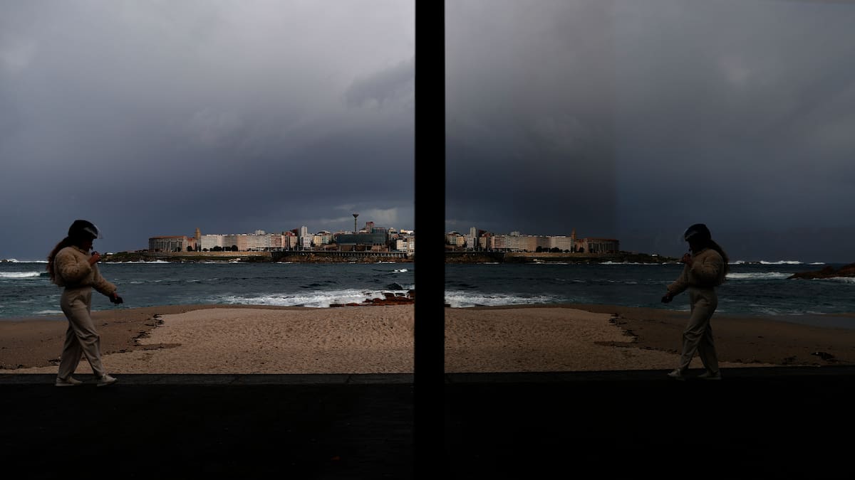 Fuerte temporal en la costa de A Coruña: alerta naranja este jueves