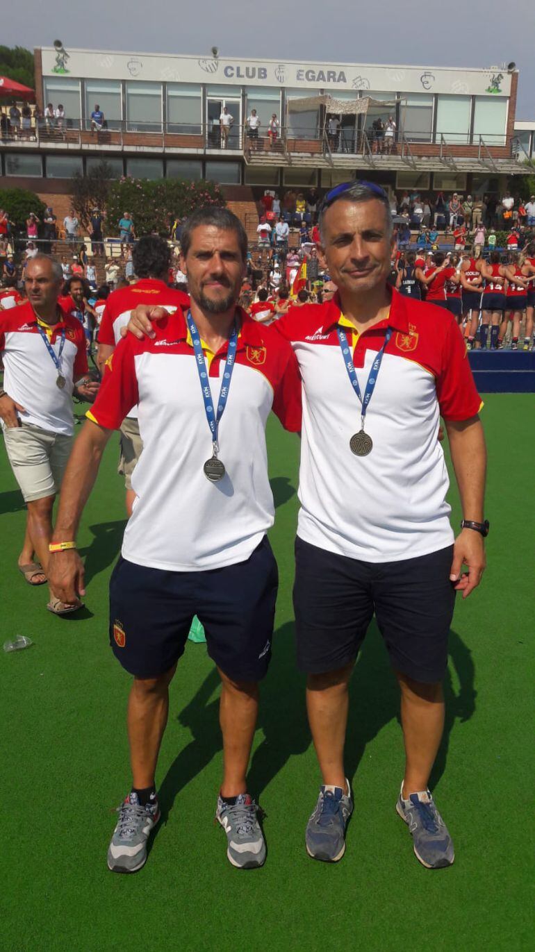 Los jugadores ourensanos, Roberto Baratta, Campeón del Mundo Master +45 y Javier Valencia, Subcampeón del Mundo + 40.