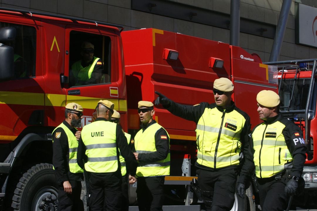 Miembros de la Unidad Militar de Emergencias (UME).